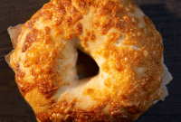 Asiago cheese bagel nutrition