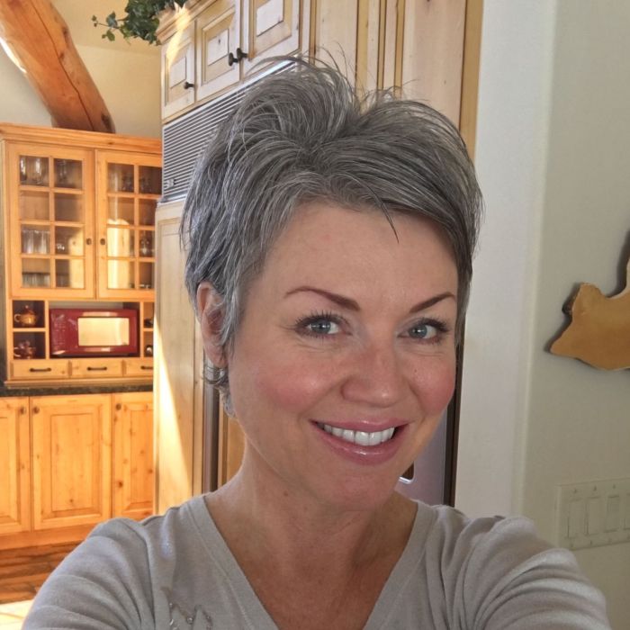 Short hairstyles for gray hair